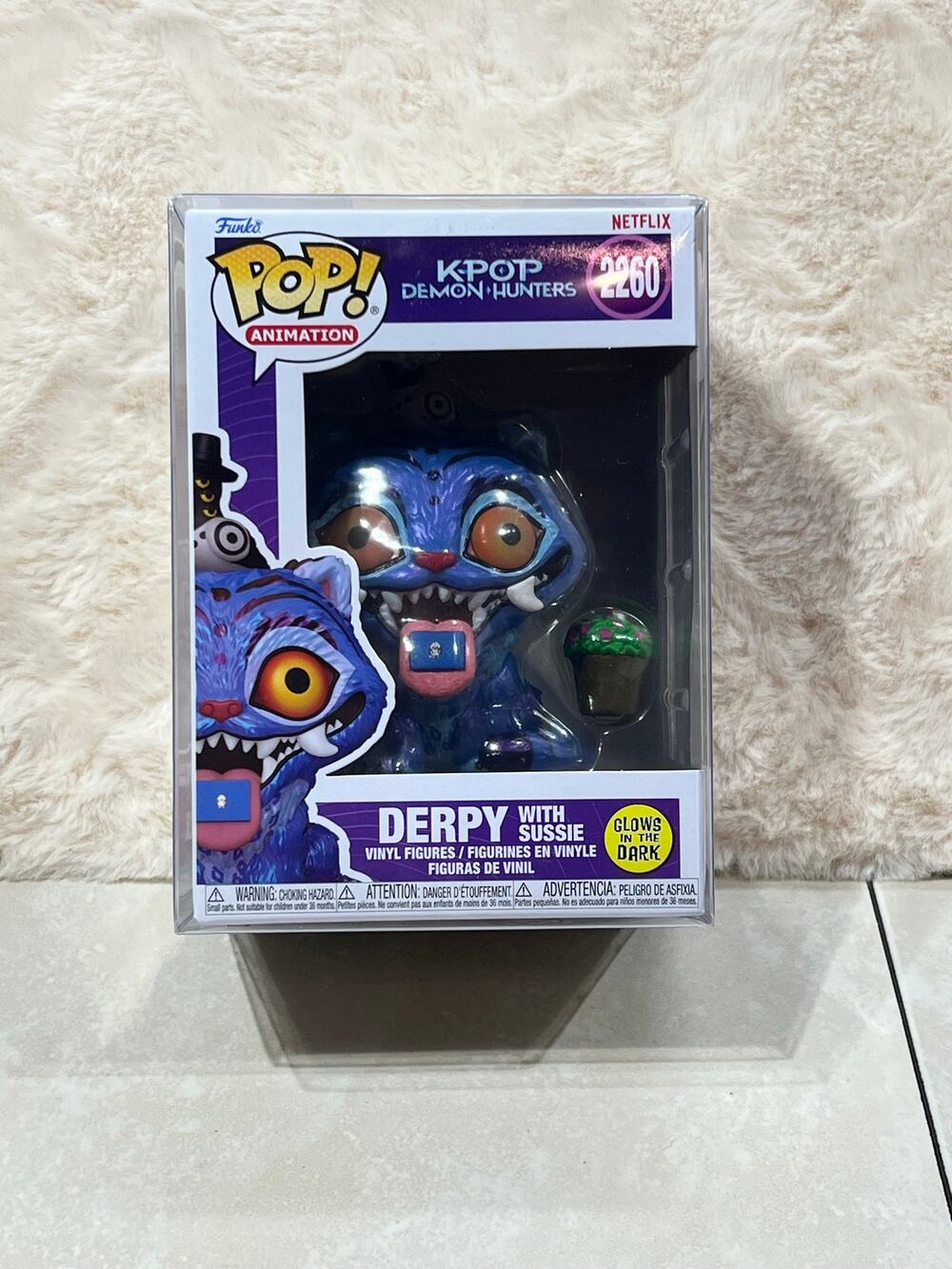 Funko Pop Derpy with Sussie #2260 Glow in Dark KPop Demon Hunters Protector